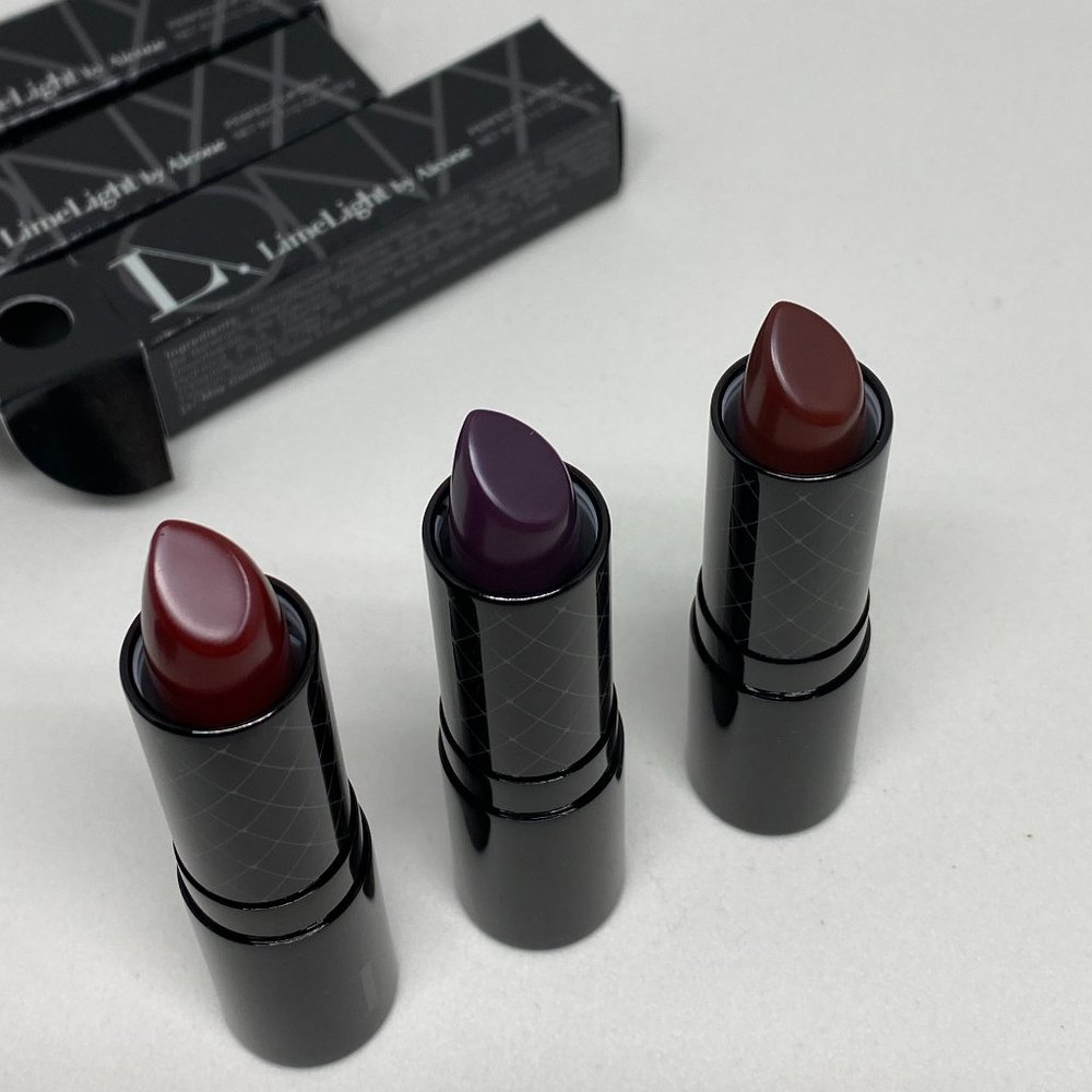 NIB Set of Three Onyx Limelight Lipsticks